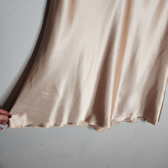 Nicole Miller Champagne Satin Pull On Midi Skirt Size Large New - Picture 13 of 14